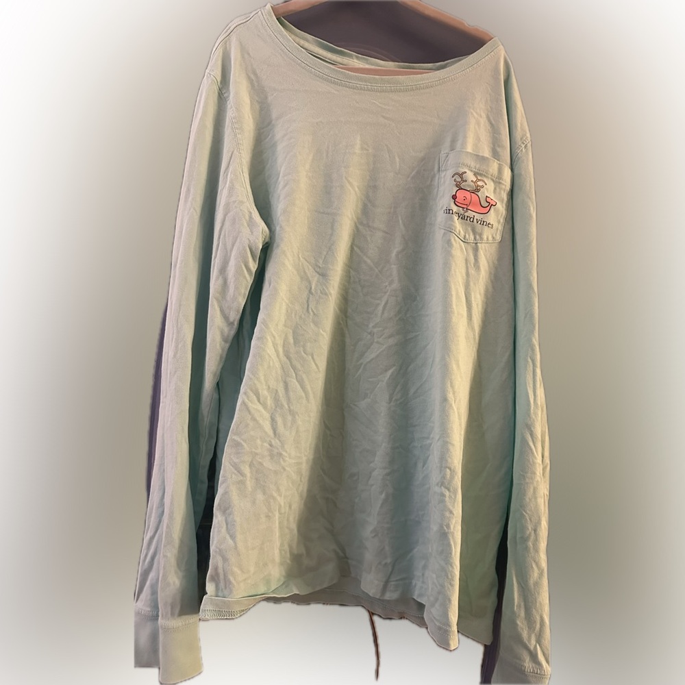 Vineyard Vines XS  Light Blue holiday long sleeve t